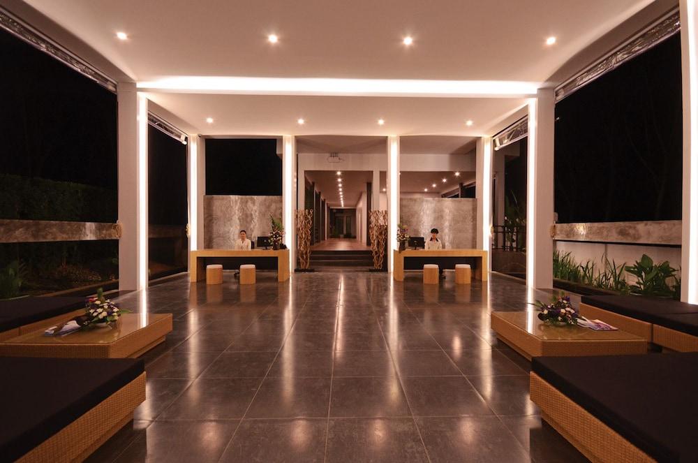 Wanaburi Resort Phuket Eksteriør billede