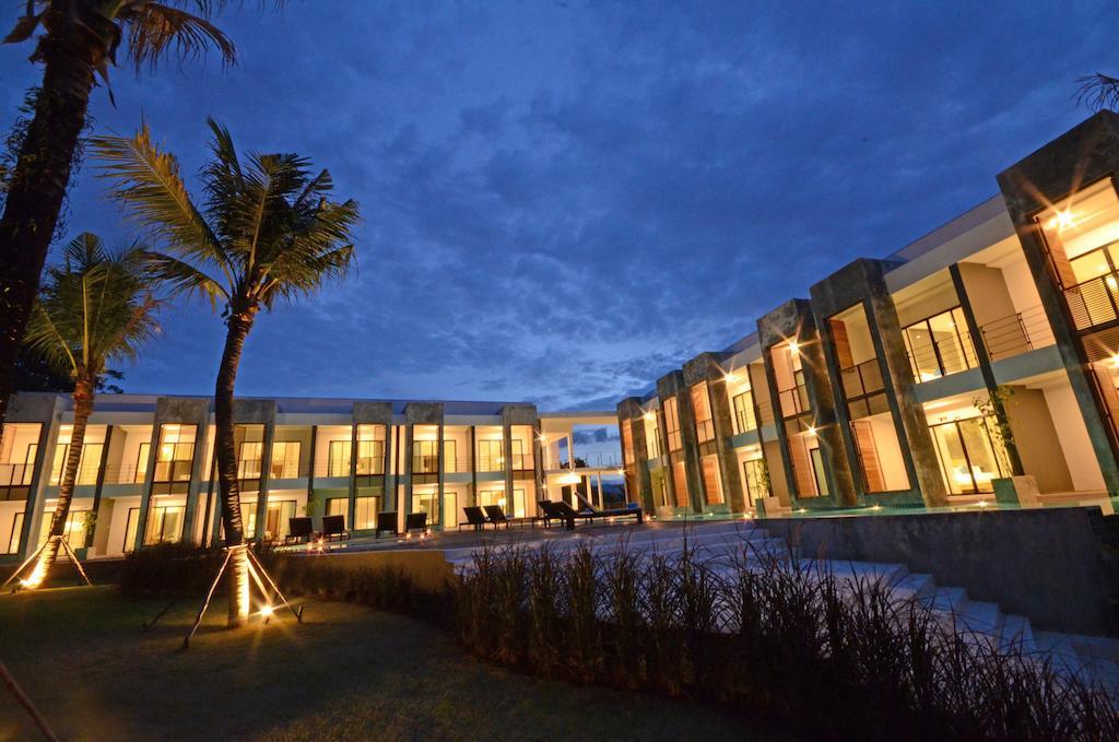 Wanaburi Resort Phuket Eksteriør billede