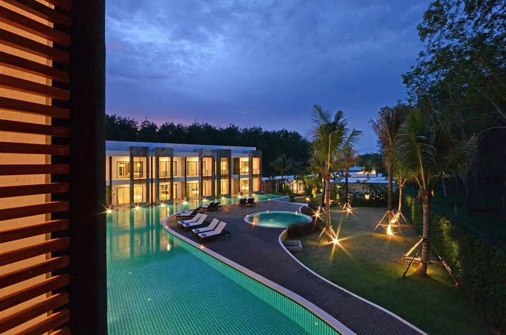 Wanaburi Resort Phuket Eksteriør billede
