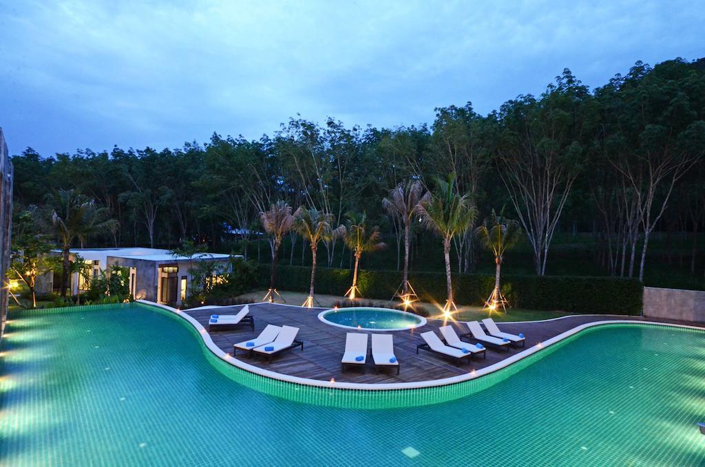 Wanaburi Resort Phuket Eksteriør billede
